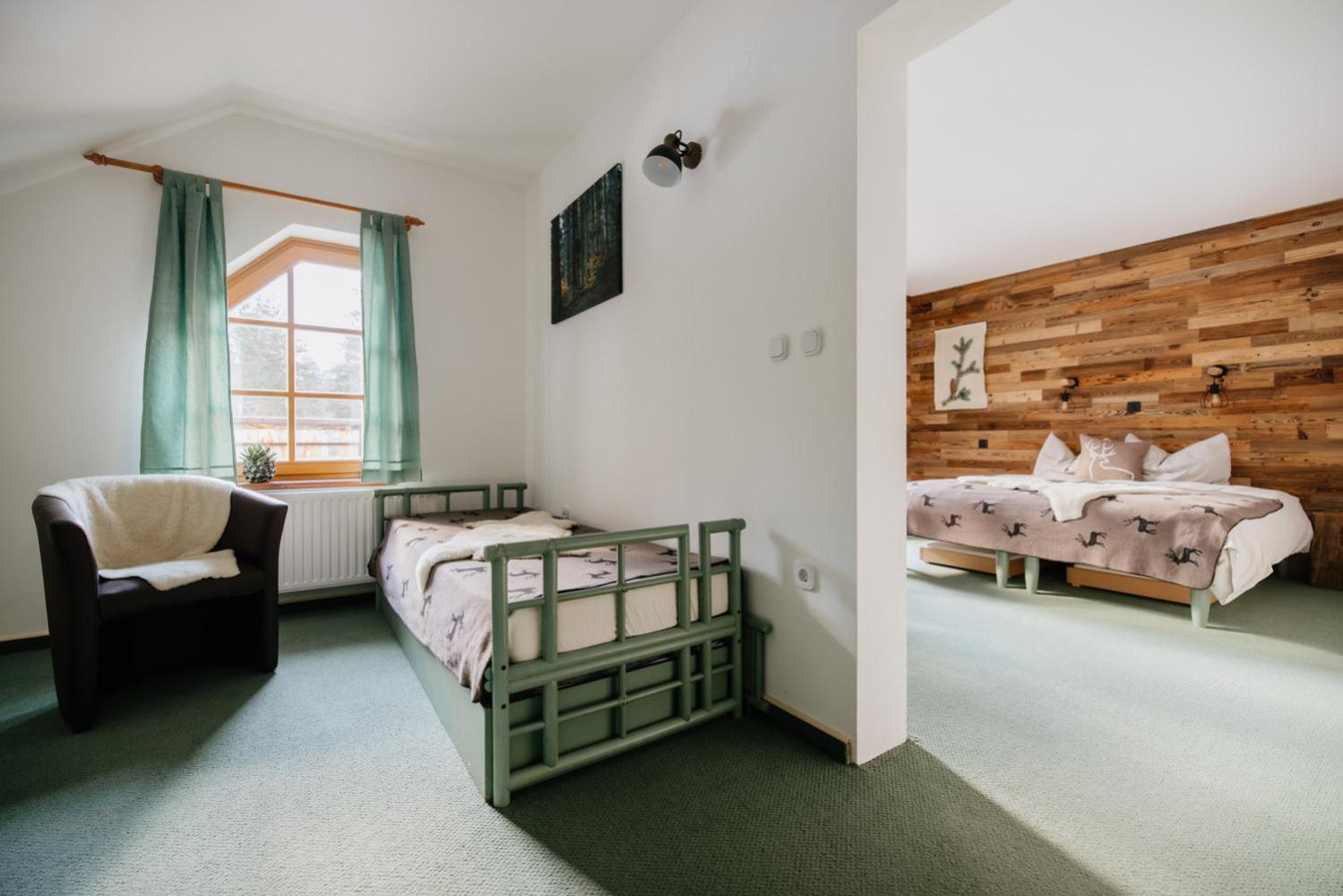 Отель Eko Hisa-Eco House Na Razpotju Солчава Экстерьер фото
